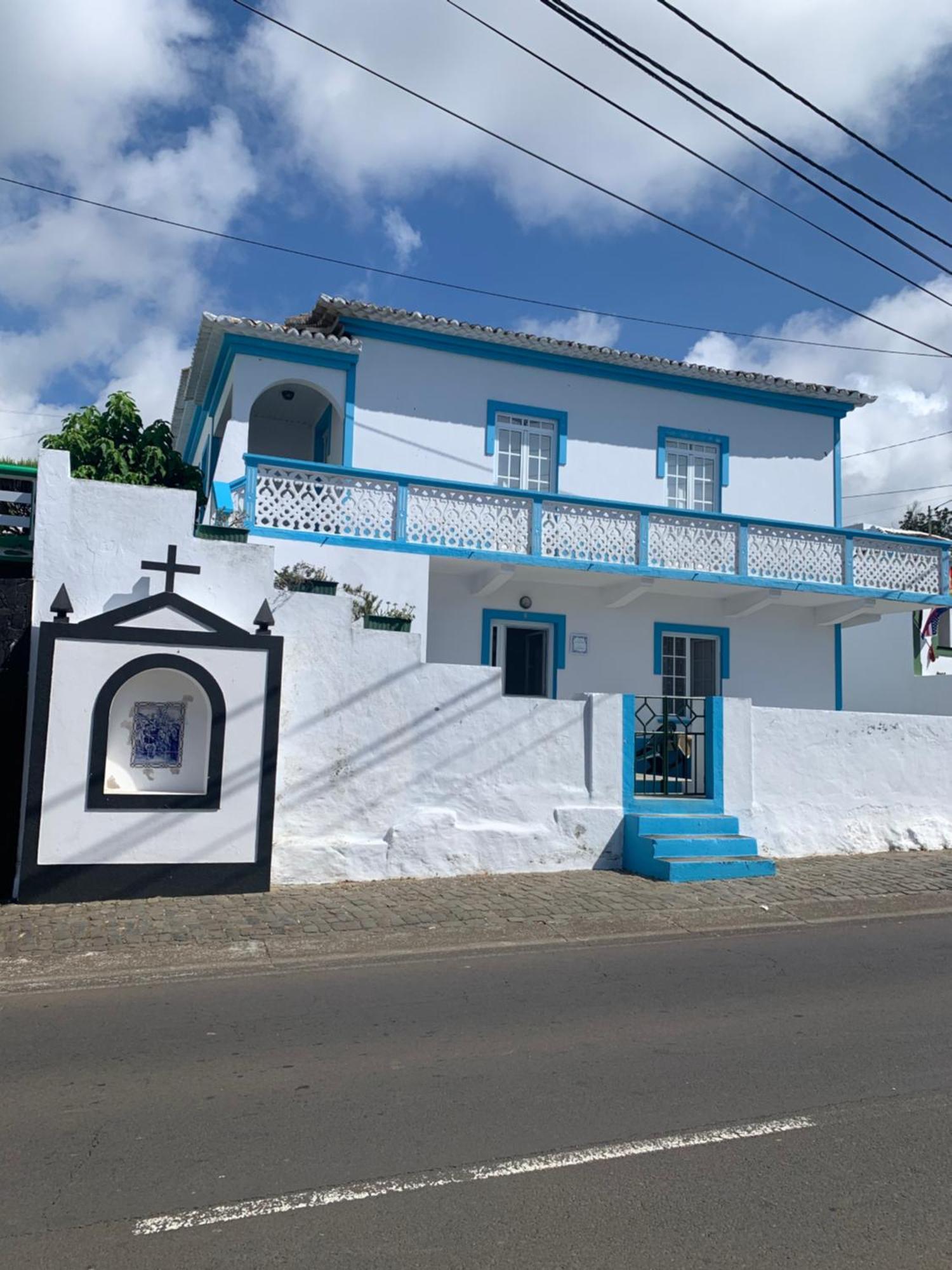 Grannys House Villa Angra do Heroismo Bagian luar foto